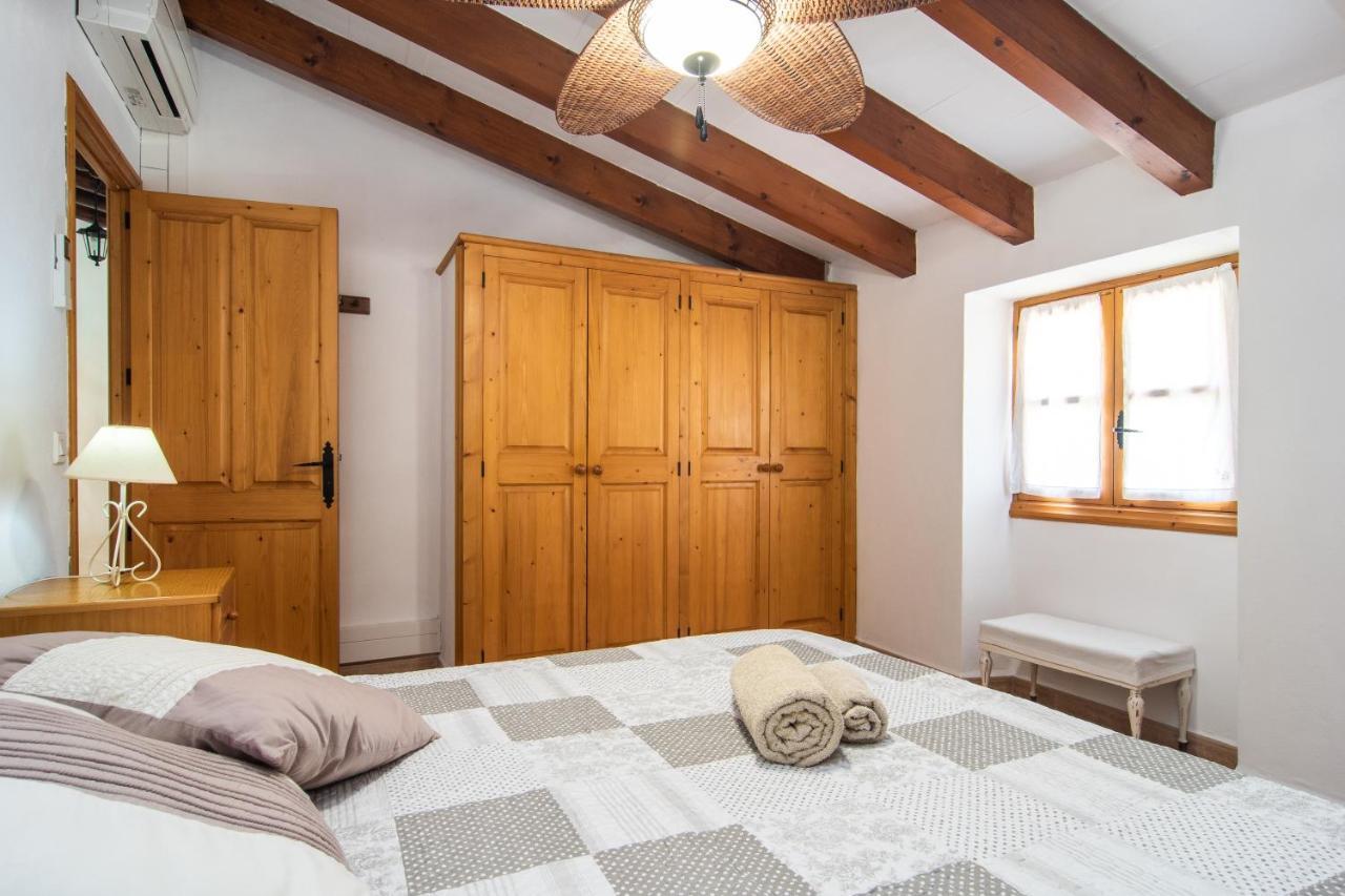 Fabulous Rural House With Views To The Mountains With Swimming Pool Villa Caimari Exteriör bild